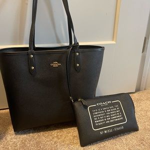 Coach tote reversible bag